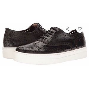NEW Shelly’s London Black Cracked Leather Wingtip Oxford Sneaker 6.5-7
